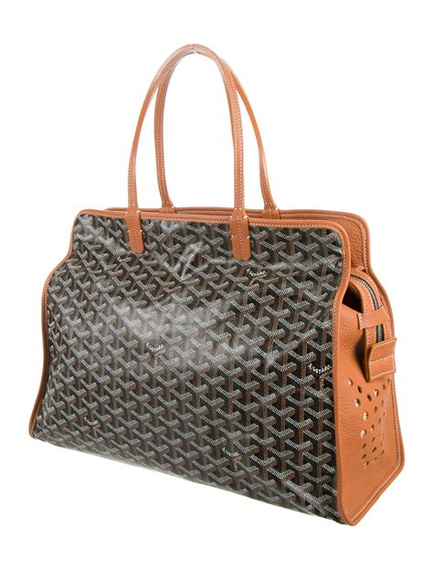 celebrity goyard sac hardy|goyard handbags logo.